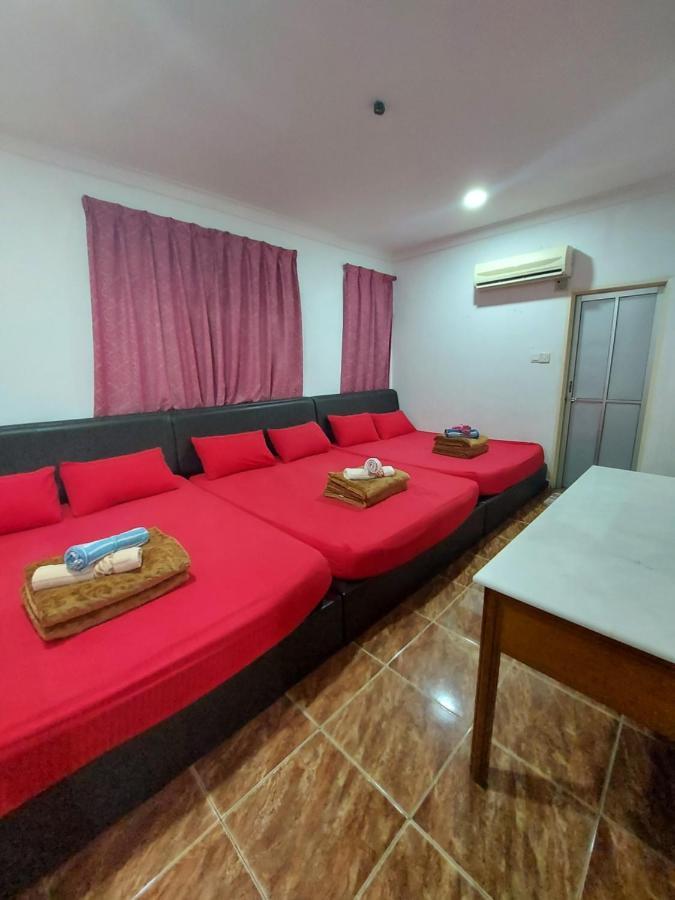 Nabil Nabila Motel Kuah Buitenkant foto