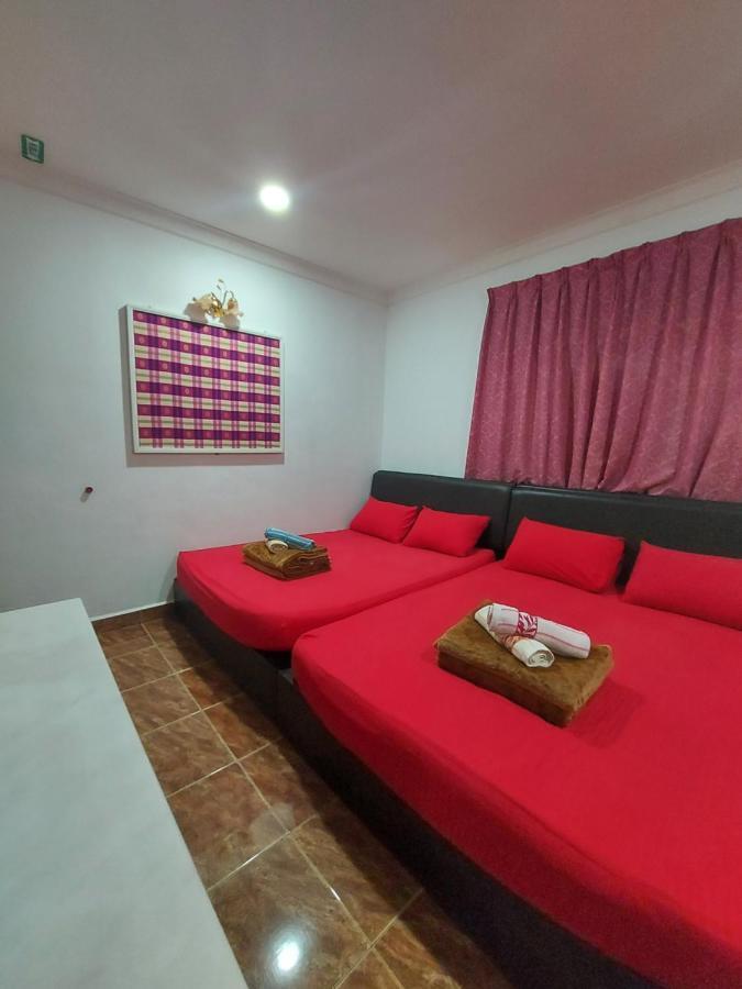 Nabil Nabila Motel Kuah Buitenkant foto